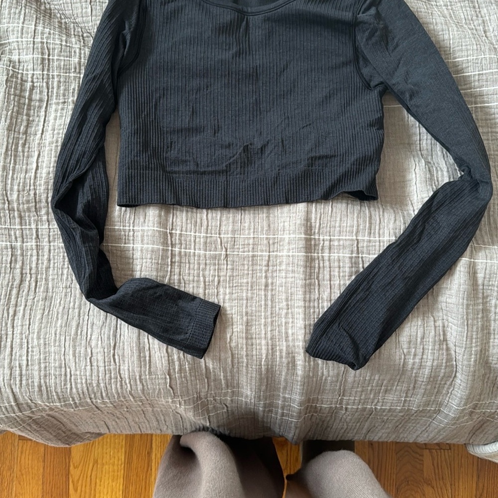Black Long Sleeve Ribbed Top